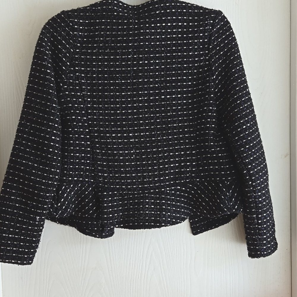 ⭐️ Host Pick ⭐️ Anthropologie Dolan Left Coast | Tweed Open Flare Croppe Blazer - Picture 8 of 12